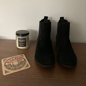 Steve Madden Suede Booties